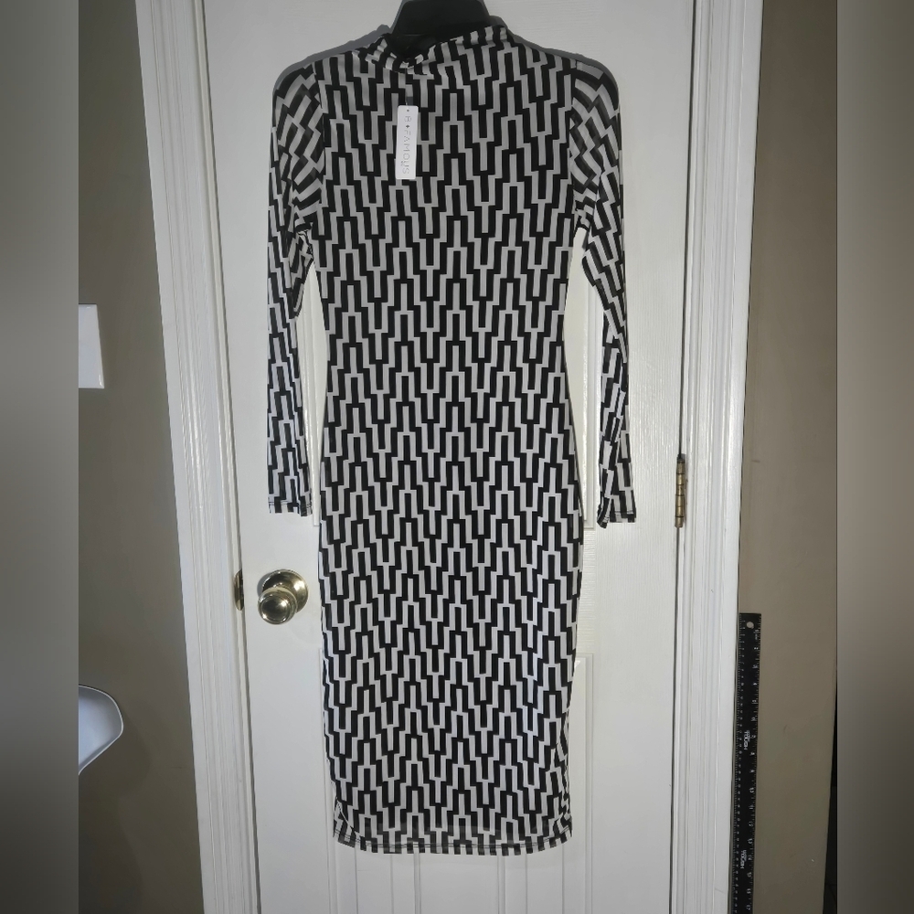 Bodycon Maxi Dress Long Sleeve Black & White Slimming Long Geometric Pattern Med - Picture 4 of 8